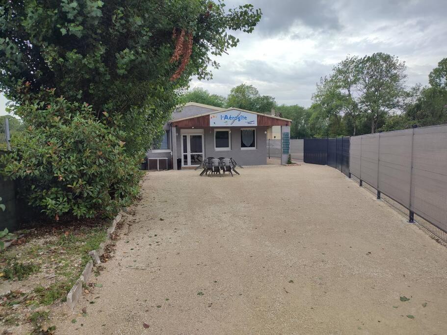 Maison Pour 6 Personnes Lassicourt Exteriör bild