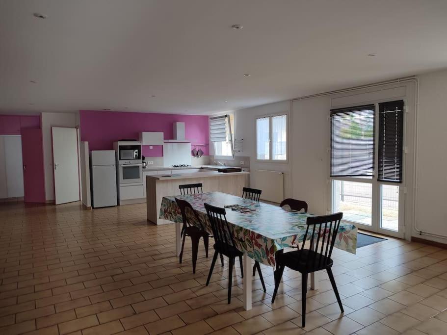 Maison Pour 6 Personnes Lassicourt Exteriör bild